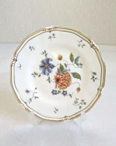 WEDGWOOD　ウェッジウッド　ローズミード（Rosemeade）プレート