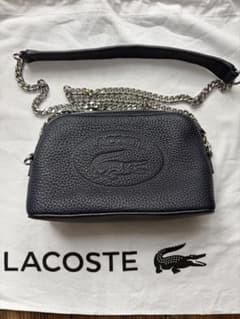 【お値下げ】極美品✳︎LACOSTE チェーンミニショルダーバッグ ネイビー✳︎のサムネイル