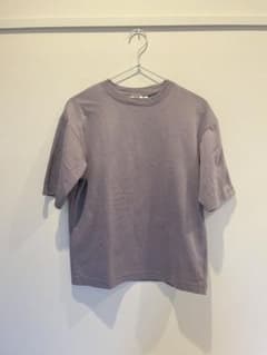 UNIQLO U Tシャツのサムネイル
