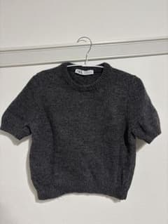 ZARA クルーネック 半袖ニット ダークグレーのサムネイル