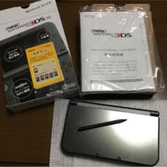 new3dsll カセット３つのサムネイル