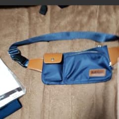 メンズ　ボディバッグのサムネイル