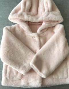 女の子　ふわふわ　うさぎ　ファーコート　アウターのサムネイル