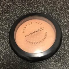 MAC ミネラライズ ミディアムダークのサムネイル
