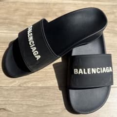 【BALENCIAGA】サンダル ブラック ロゴ入りのサムネイル