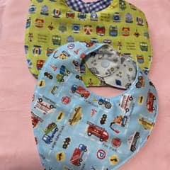 ベビースタイ　男の子用　ハンドメイドのサムネイル