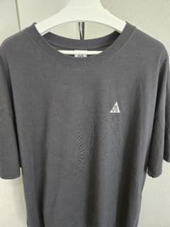 NIKE ACG dri-fit Tシャツのサムネイル