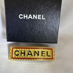 セール中‼️CHANEL バレッタ ゴールド Xレッド 【刻印あり】 - メルカリ