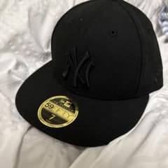 NEW ERA キャップ 黒 ヤンキース お値下げ交渉OKのサムネイル