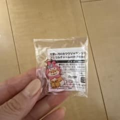 サンリオ カワウソ アクリルチャーム ガチャのサムネイル