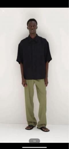 LIGHT WOOL MAX GABARDINE TWO-TUCK SLACKSのサムネイル