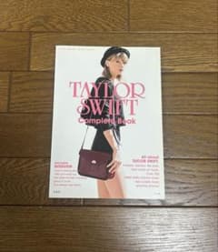 TAYLOR SWIFT Complete Bookのサムネイル