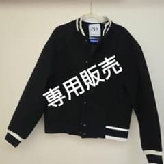 ブラック スタジャン風ジャケットのサムネイル
