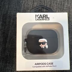 未使用　KARL LAGERFELD AirPodsケースのサムネイル