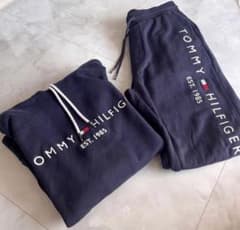 TOMMY HILFIGER ネイビー フード付きスウェットのサムネイル
