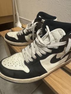 Nike Air Jordan 1 Dark Mochaジョーダン1 ダークモカのサムネイル