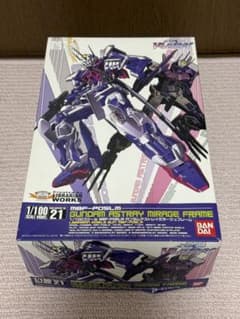BANDAI 1/100 ガンダムアストレイミラージュフレームのサムネイル