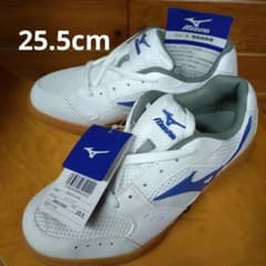 新品未使用　Mizuno 体育館シューズ　 25.5cm ホワイト/ブルーのサムネイル