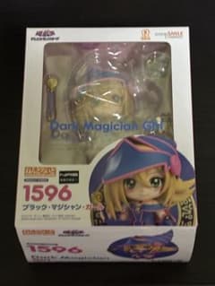 名*人様 ねんどろいど 1596 ブラック・マジシャン・ガール 未開封