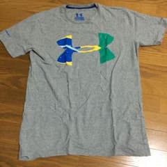 UNDER ARMOURのサムネイル