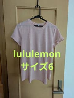 lululemon 半袖　バックオープンのサムネイル