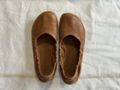 VIVOBAREFOOT フラットシューズ ブラウン VIVOBAREFOOT フラットシューズ ブラウン - メルカリ