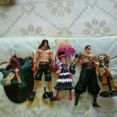 【激安❗】ワンピース フィギュアのサムネイル