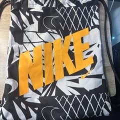 NIKE ドローストリングバッグ ナップサックのサムネイル