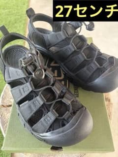 ☆美品☆ keen キーン ニューポート　☆人気☆黒色☆ サンダル 27センチのサムネイル