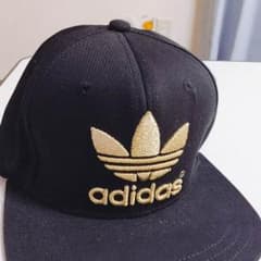 やすさん専用 新品 adidas 帽子 キャップのサムネイル