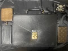 【LOUIS VUITTON】【BOTTEGA VENETA】【PRADA】のサムネイル