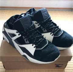 PUMA×BTSコラボスニーカーのサムネイル