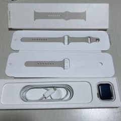 Apple Watch SE GPS 40mm バッテリー100%のサムネイル