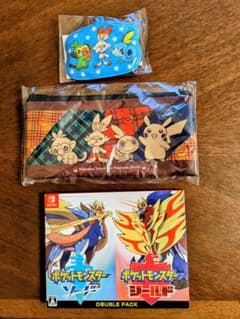 ポケットモンスター ソード・シールド ダブルパック＋パスケース・ペンケースセット ポケットモンスター ソード・シールド ダブルパック＋パスケース・ペン