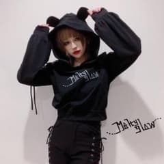 Melty Glow クロップドパーカー 耳付き ブラックのサムネイル