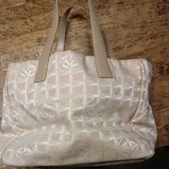CHANEL シャネルトラベルラインのサムネイル