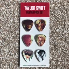 Taylor Swift Red Tour ギターピックのサムネイル