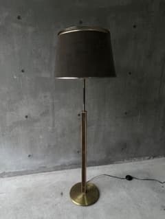 スウェード フロアスタンド ランプ ミッドセンチュリー - メルカリ
