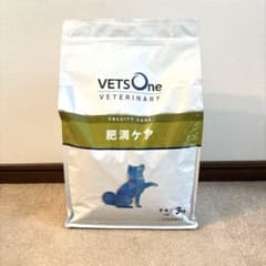 ベッツワン 肥満ケア 3kg チキン 小粒 VETSONEのサムネイル