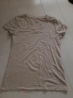 GUカラーTシャツのサムネイル