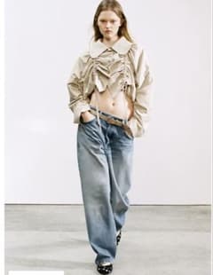 ZARA フリル付きクロップドトレンチコート M-L フリル付きクロップドトレンチコート ZARA - メルカリ