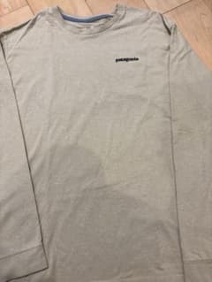 patagonia 長袖カットソー Lサイズのサムネイル