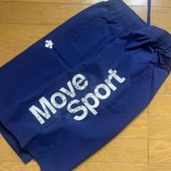 Move Sportウェア　短パン　パンツ　DESCENTEのサムネイル