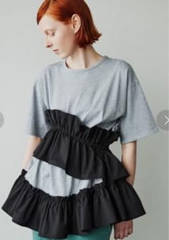 さ*ん様 SORIN アシンメトリーラッフルTシャツのサムネイル