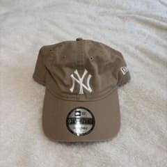 NEW ERA 9TWENTY NY ヤンキース キャップ ベージュのサムネイル