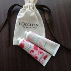 L'OCCITANE ハンドクリーム 2本セット ミニ巾着付き
