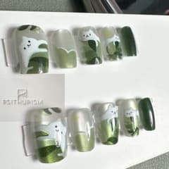 PSITHURISM ネイルチップ 猫 グリーンのサムネイル