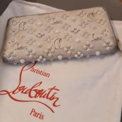 Christian Louboutin スタッズ付き長財布のサムネイル