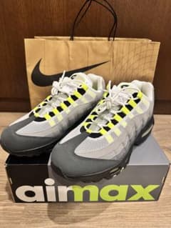 AirMax 95 OG Big Bubble Neon Yellow 29のサムネイル