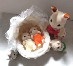シルバニア　ゆりかごベットのサムネイル